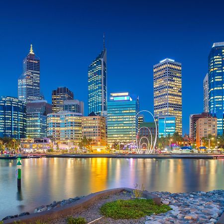 Holiday Inn Perth City Centre By Ihg Экстерьер фото